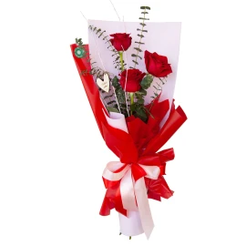 Composition of 3 roses